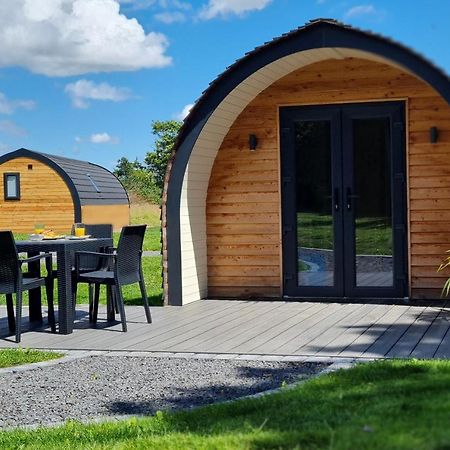 Habberley Glamping Pods Hotel ชรูว์สเบอรี ภายนอก รูปภาพ