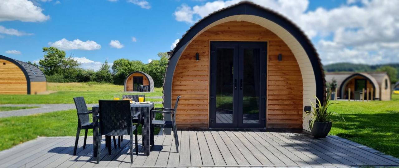 Habberley Glamping Pods Hotel ชรูว์สเบอรี ภายนอก รูปภาพ
